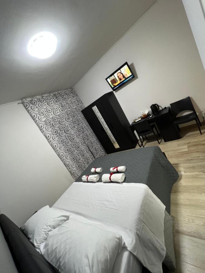 Ali Baba Rooms Специя Екстериор снимка
