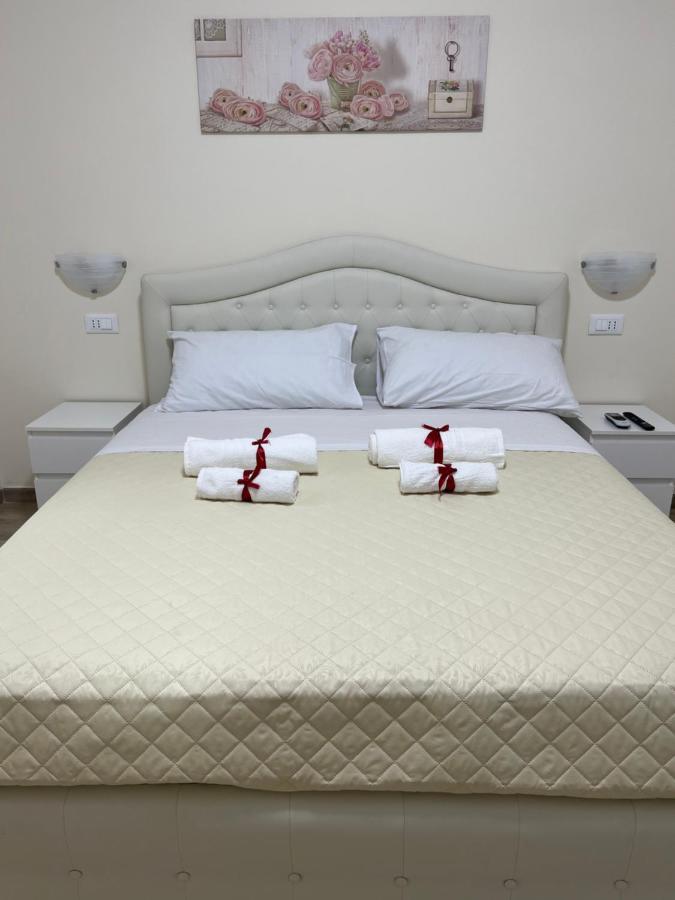 Ali Baba Rooms Специя Екстериор снимка